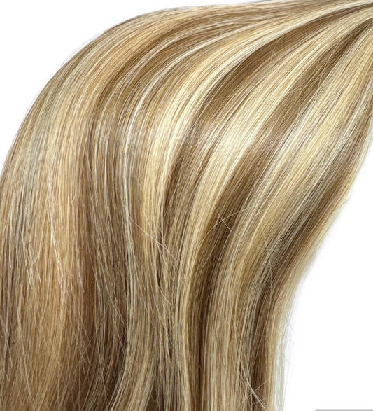 Tresse / Butterfly Invisible Weft / Latte Blond / Breite 30cm / Länge 45cm/#P10/613