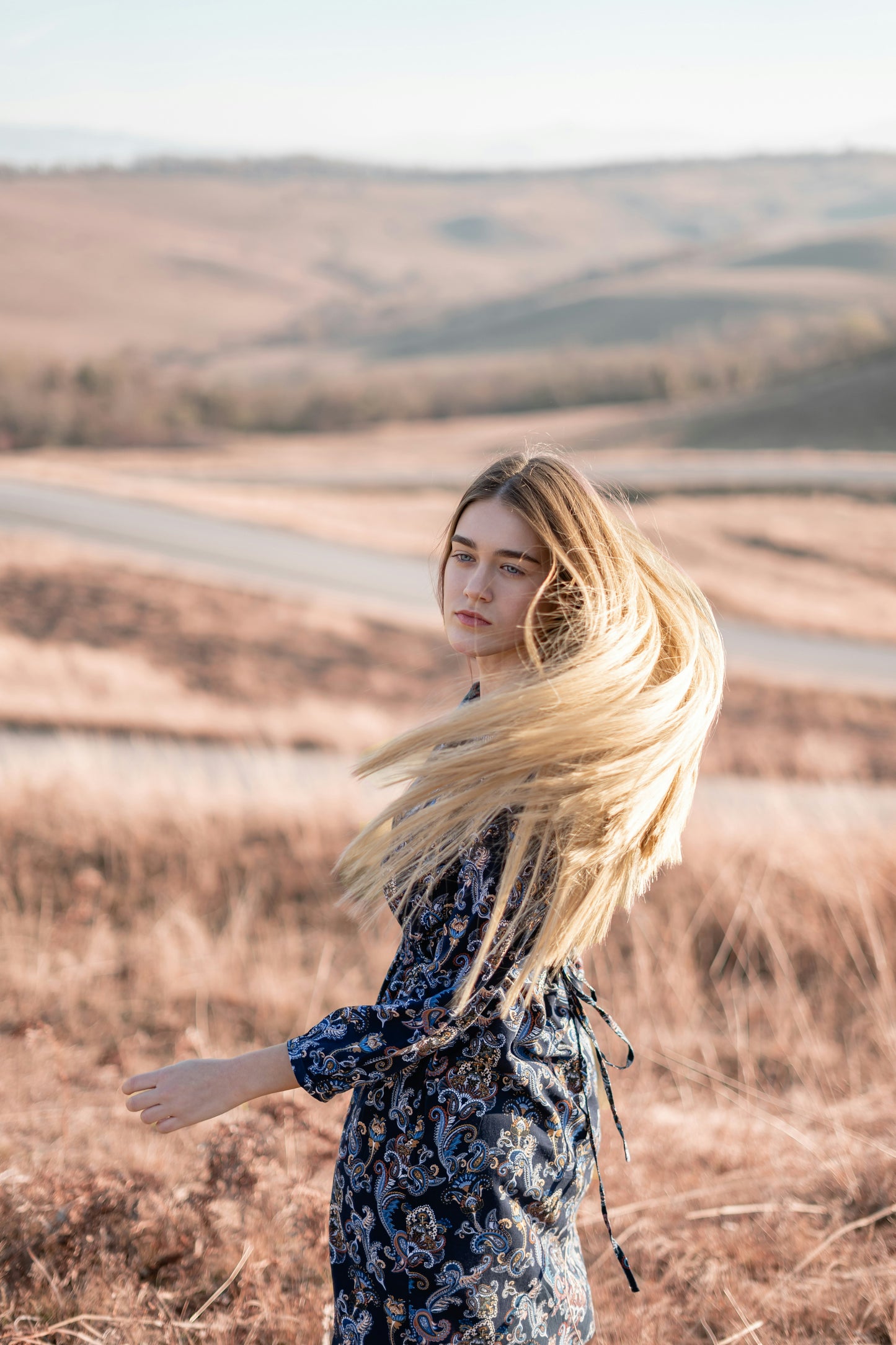 Tresse / Butterfly Invisible Weft  / Sand Blond / Breite 30cm / Länge 45cm /#60A